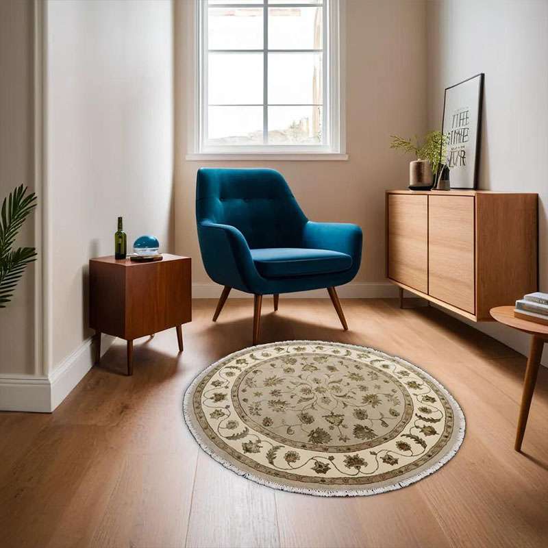 Round Saffavid Rug 184 × 184 cm