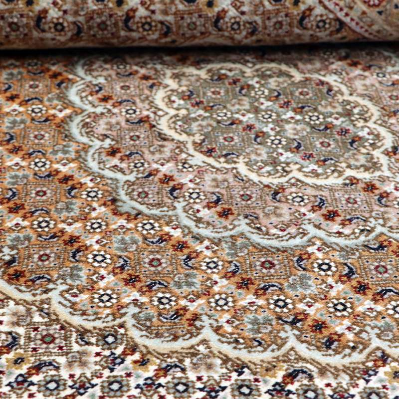 Part Silk Tabriz/50 Raj Rug 250 × 192 cm