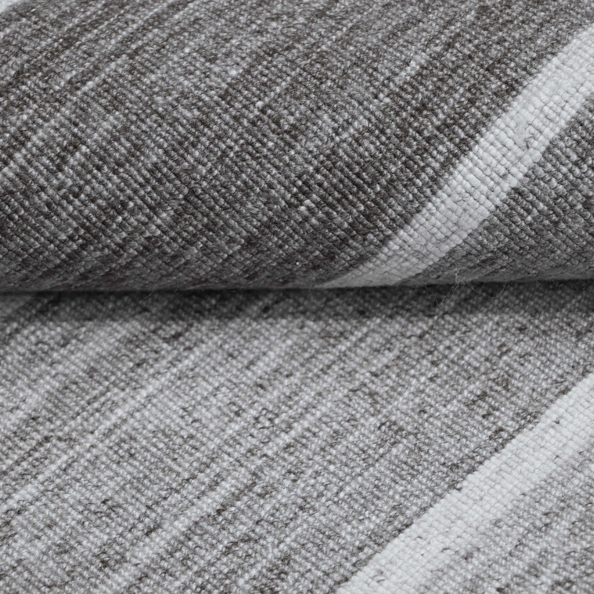 Grey & Ivory Contemporary Striped Kilim Rug Design 99 × 151 cm