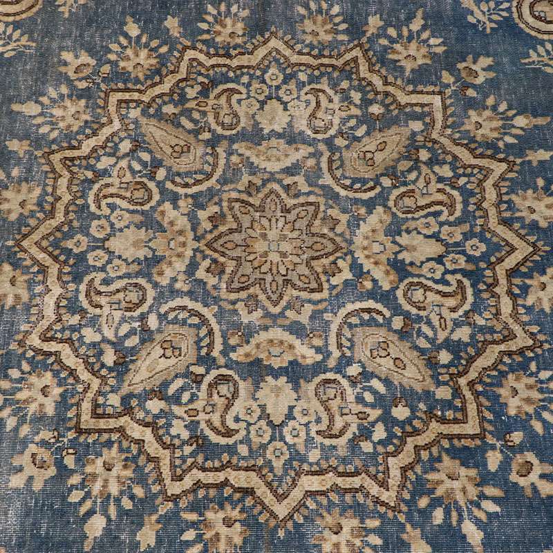Vintage Persian Rug 382 × 271 cm
