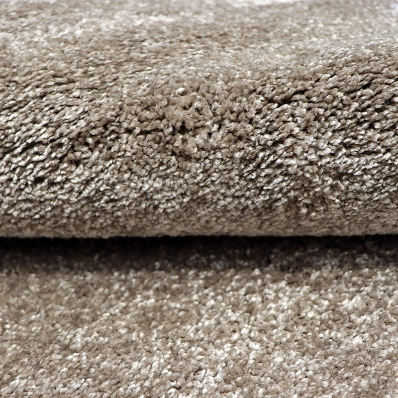 Modern Plush Pile Rugs In Dark Beige Pianura Collection