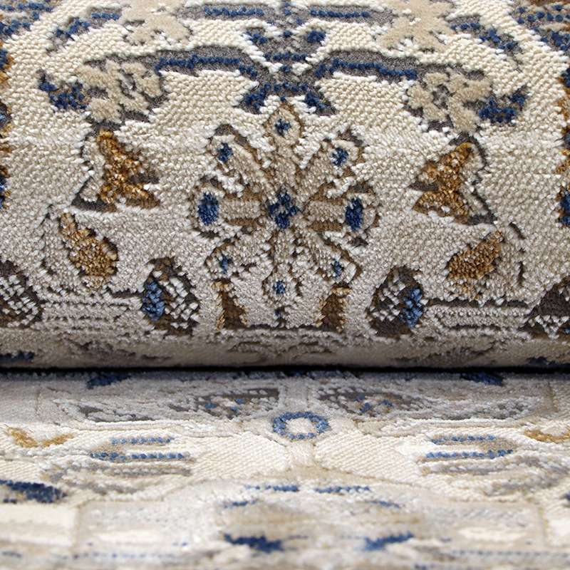 Classic Oriental Persian Rug Design 230 × 160 cm