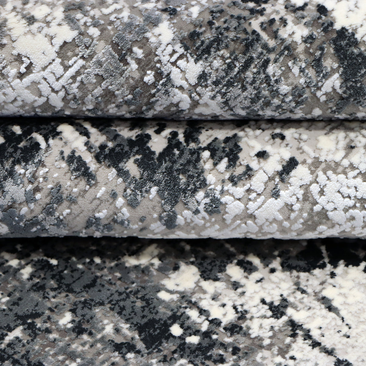 Charcoal Grey & Ivory Abstract Distressed Rug Design 290 × 200 cm