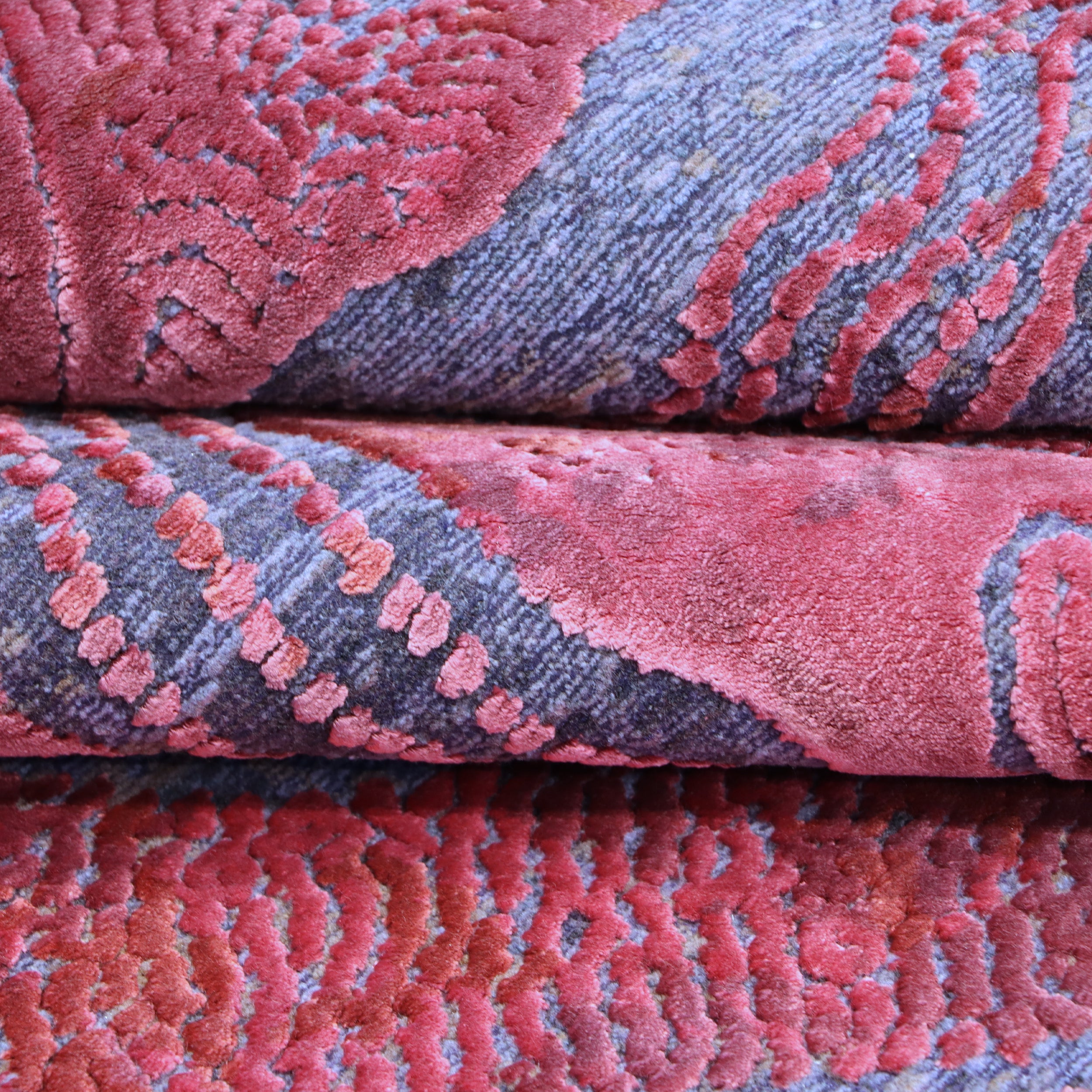 Berry Red & Blue-Grey Abstract Flow Rug Design 290 × 200 cm