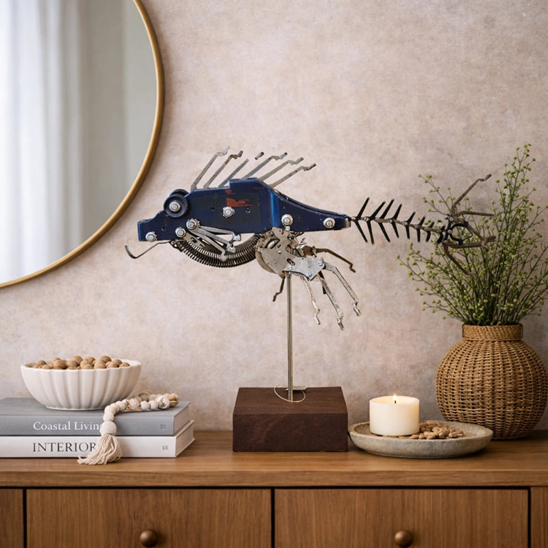 Blue Fish Novelist Coastal Sculptur 55 × 35 cm