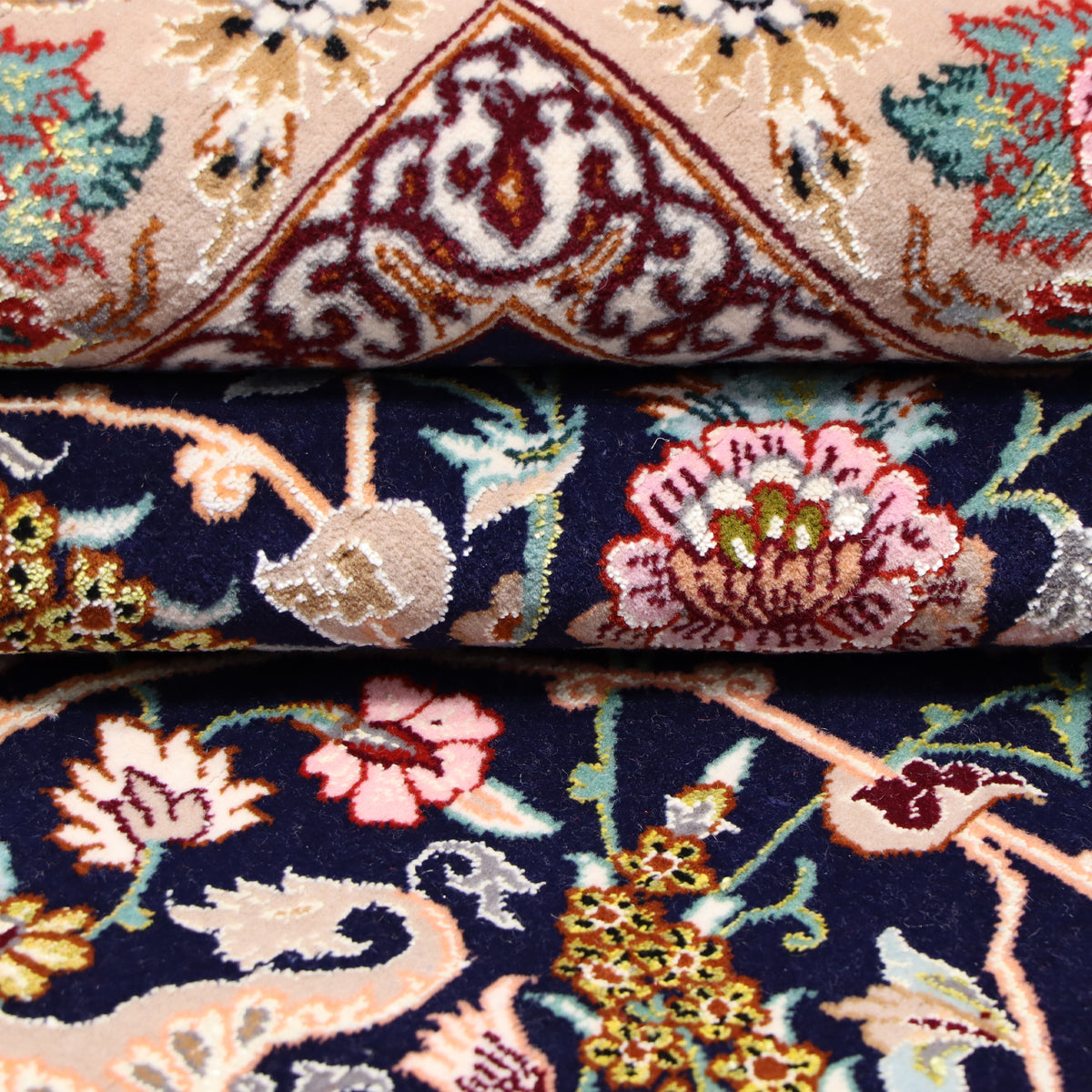 Antique Esfahan Rug 201 × 129 cm