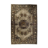 Vintage Anatolian Rug 269 × 179 cm