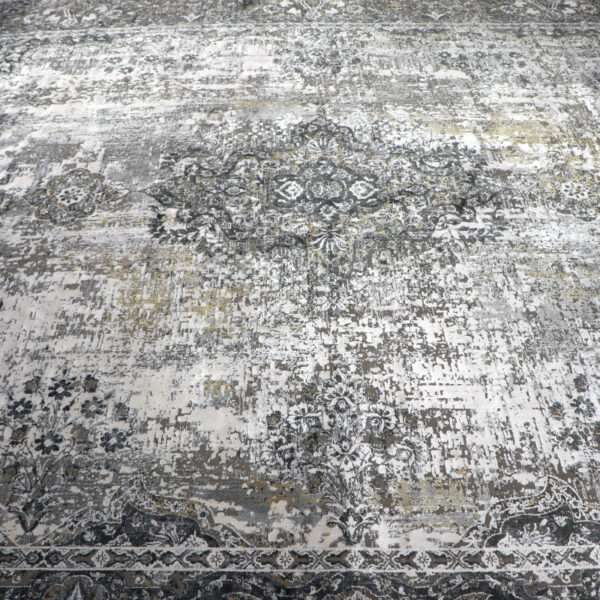 Heriz Gallery<Br>VITRAY RUG<Br>400cm x 300cm - Image 5