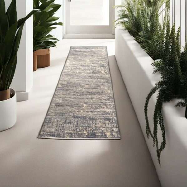 Heriz Gallery <Br> MODERN INVESTA RUNNER<BR>300cm x 78cm - Image 4